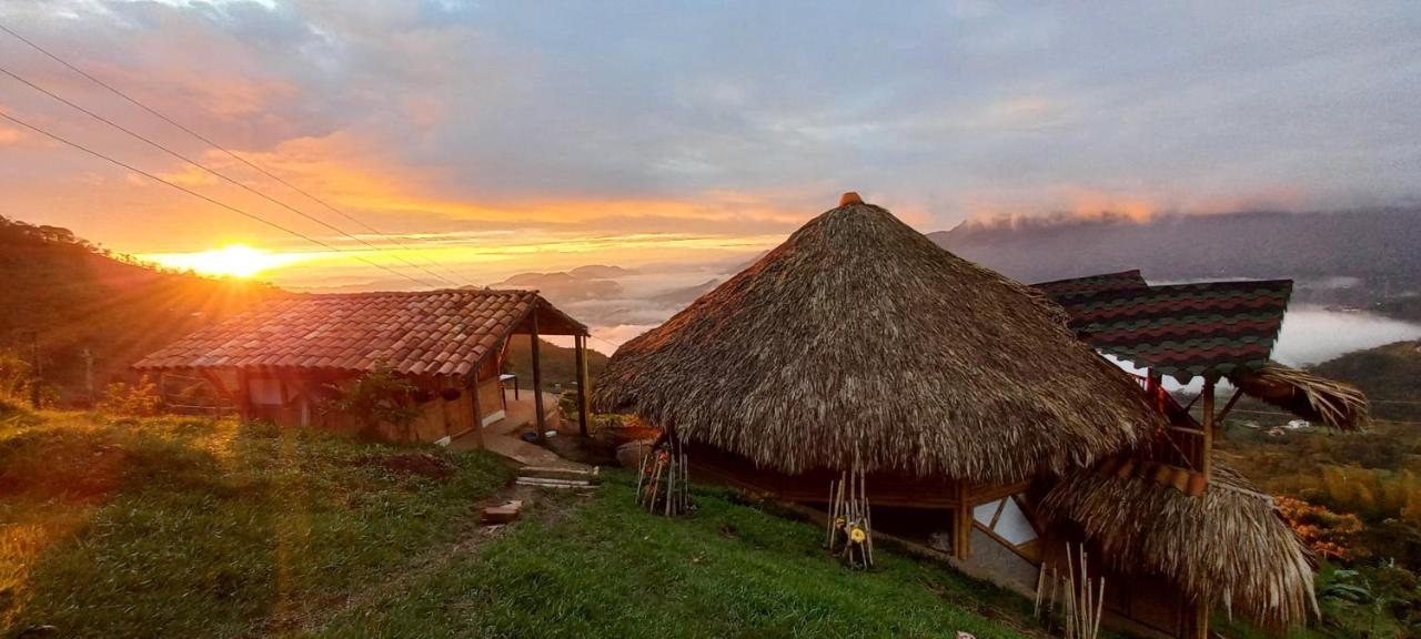 Ecohotel Soplo Del Tambo Cocorná Dış mekan fotoğraf